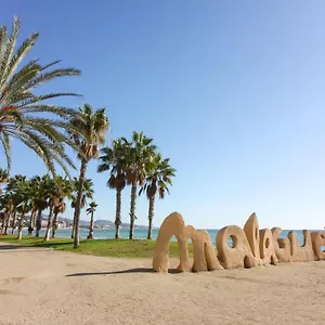 Apartment Center Flat Holidays Paseo De Reding 