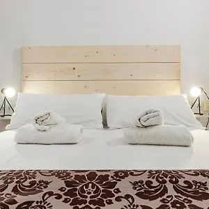 Apartment Bajo Interior Sin Ventana En Barri Port Maritim 